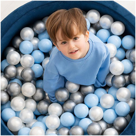 Plush Nest - Bällebad Cord-grün inkl. 200 Bälle (perl, silber, hellblau)
