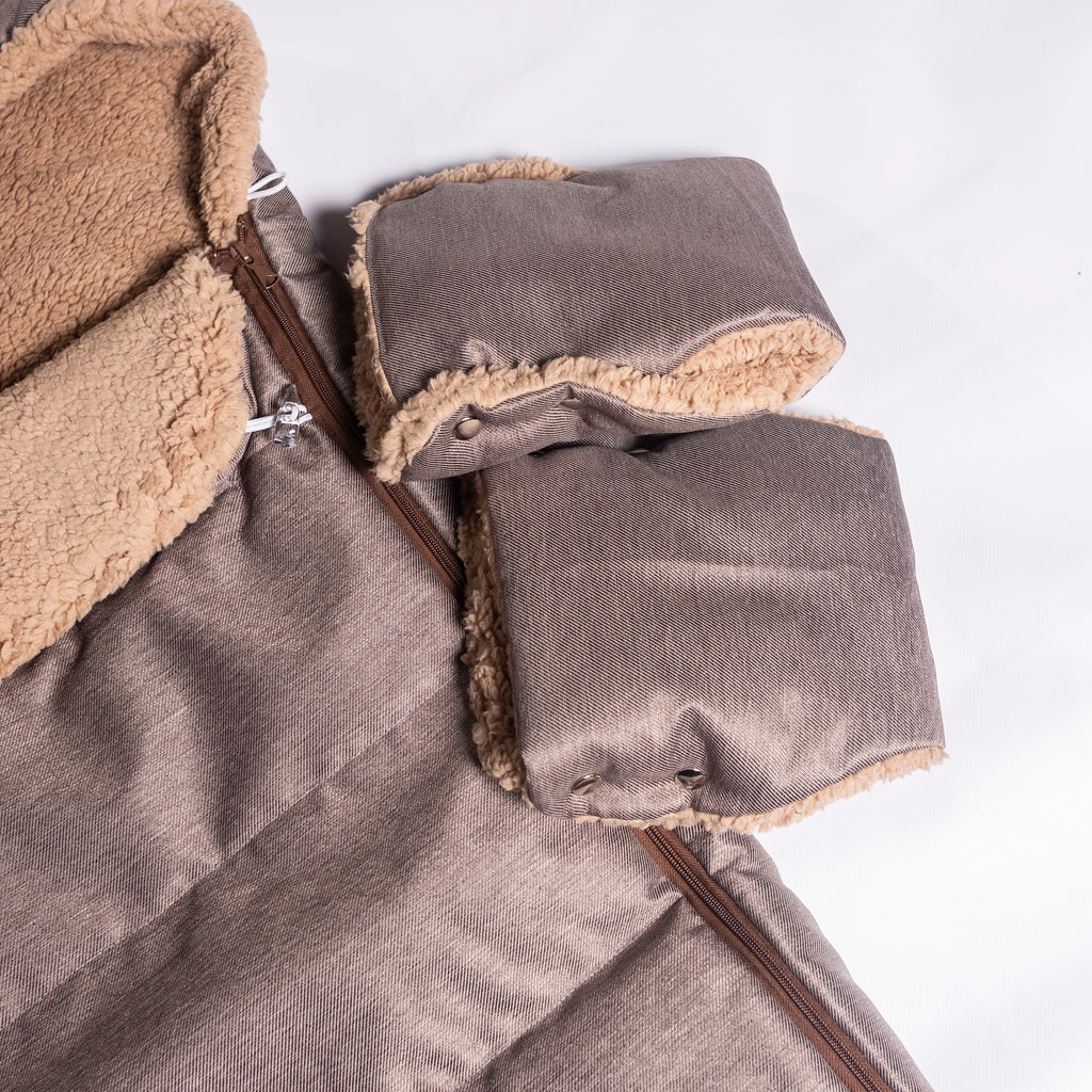 Warmer Winter Fußsack mit Handschuhen  für Kinderwagen oder Schlitten, braun mit TEDDY Fell - 110 cm